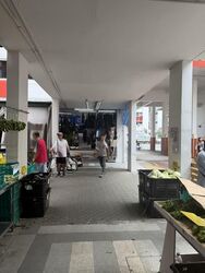 Hougang Avenue 1 (D19), Shop House #571283071